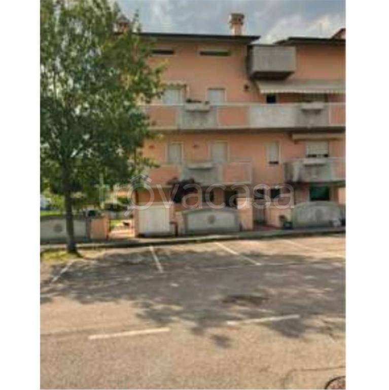 appartamento in vendita a Bertinoro in zona Capocolle