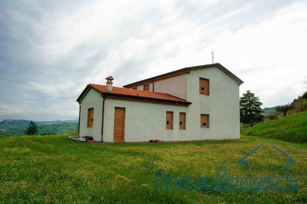 casa indipendente in vendita a Borghi