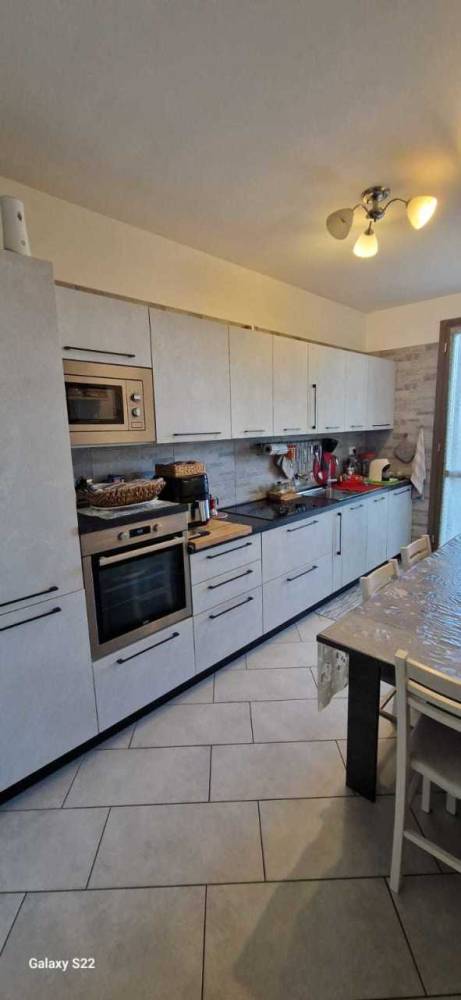 casa indipendente in vendita a Borghi
