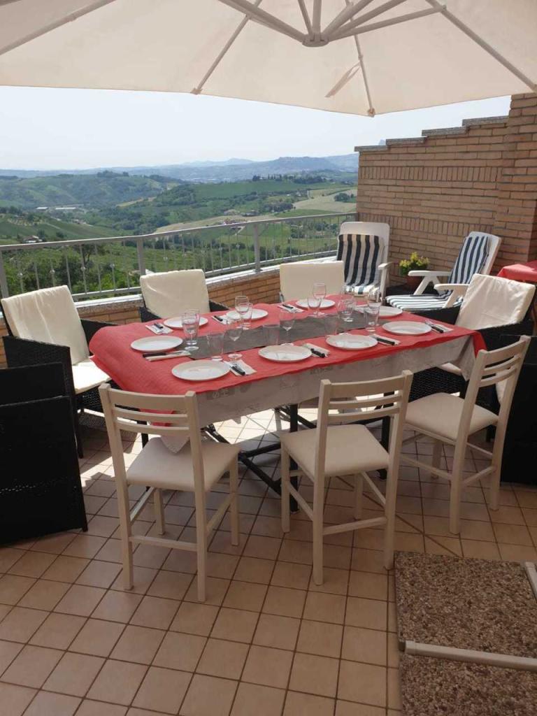 casa indipendente in vendita a Borghi