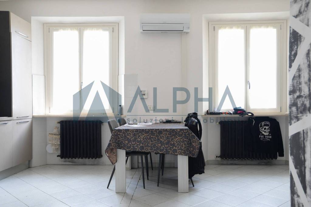 appartamento in vendita a Borghi