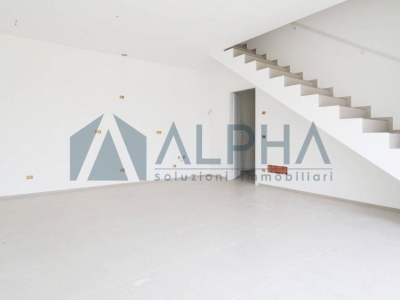 casa indipendente in vendita a Borghi