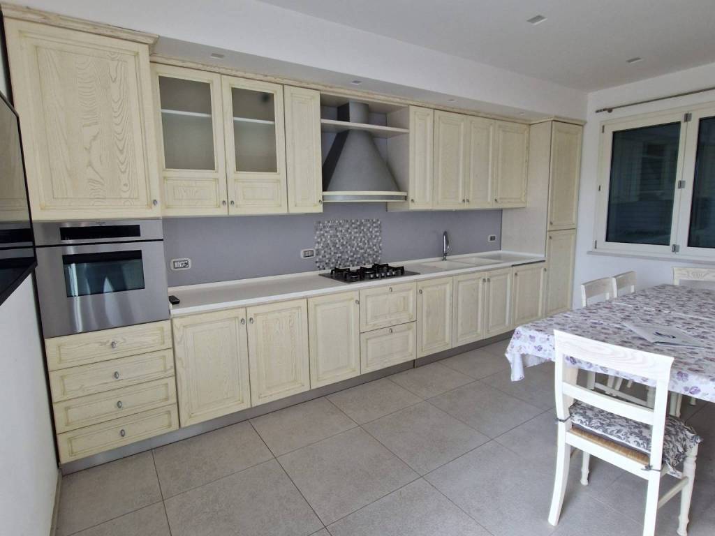 casa indipendente in vendita a Borghi