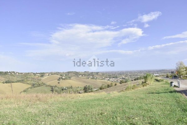 terreno edificabile in vendita a Borghi