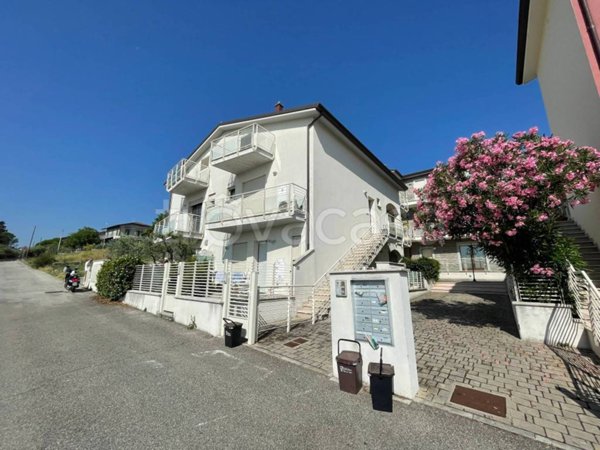 appartamento in vendita a Borghi