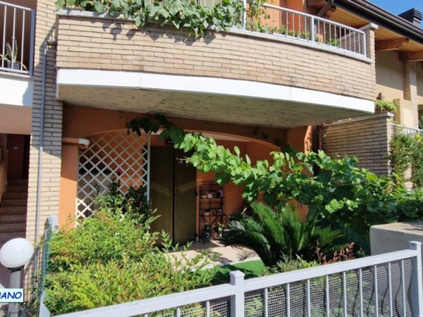 appartamento in vendita a Borghi