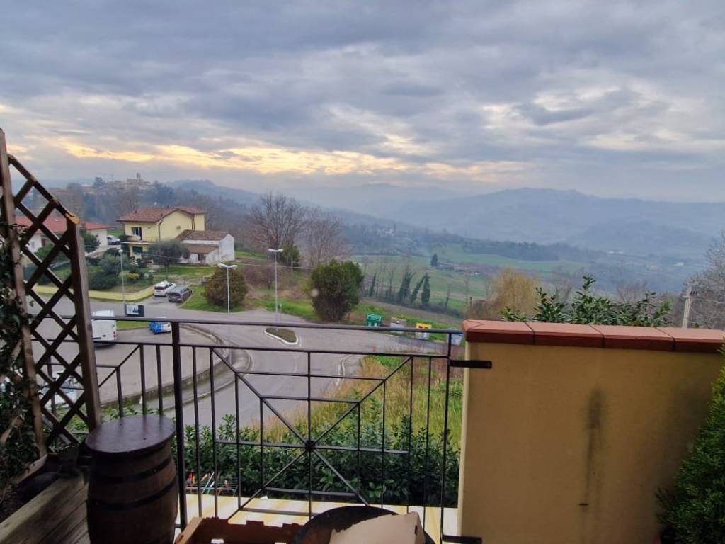 appartamento in vendita a Borghi