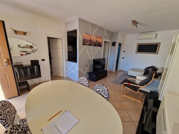 appartamento in vendita a Borghi