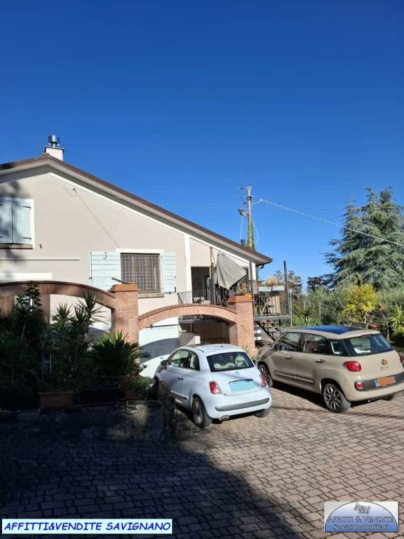 casa indipendente in vendita a Borghi in zona Tribola