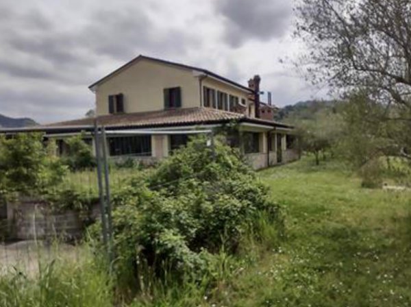 appartamento in vendita a Borghi in zona Lo Stradone