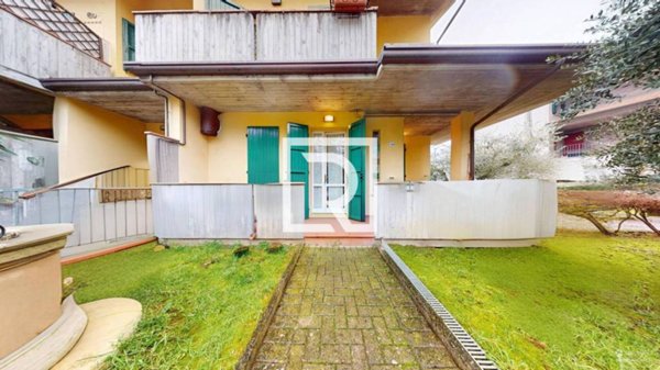 appartamento in vendita a Borghi in zona Lo Stradone