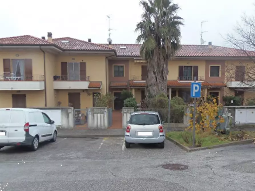 appartamento in vendita a Borghi