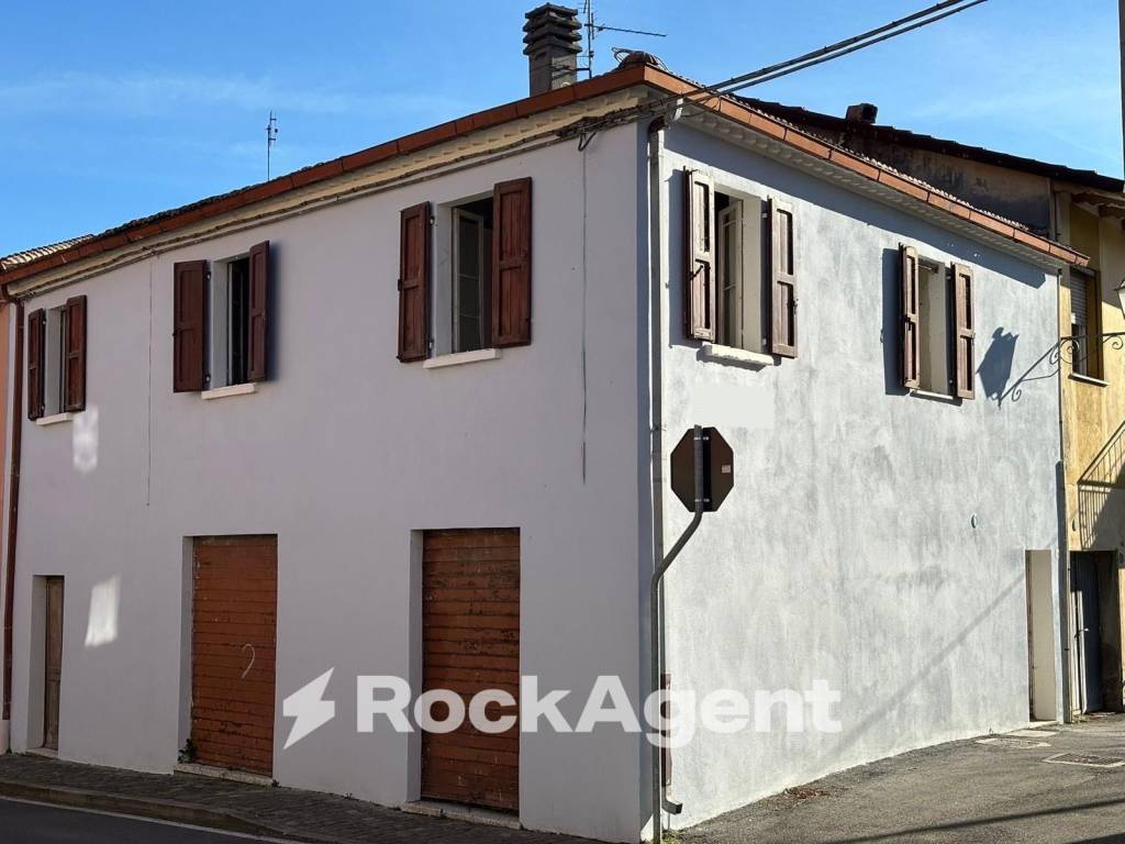 appartamento in vendita a Borghi