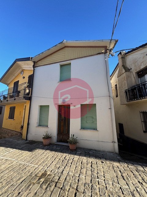 rudere in vendita a Borghi