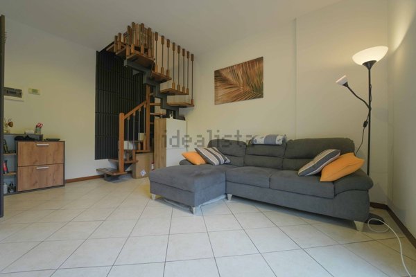 appartamento in vendita a Borghi