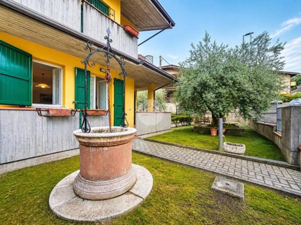 appartamento in vendita a Borghi in zona Lo Stradone