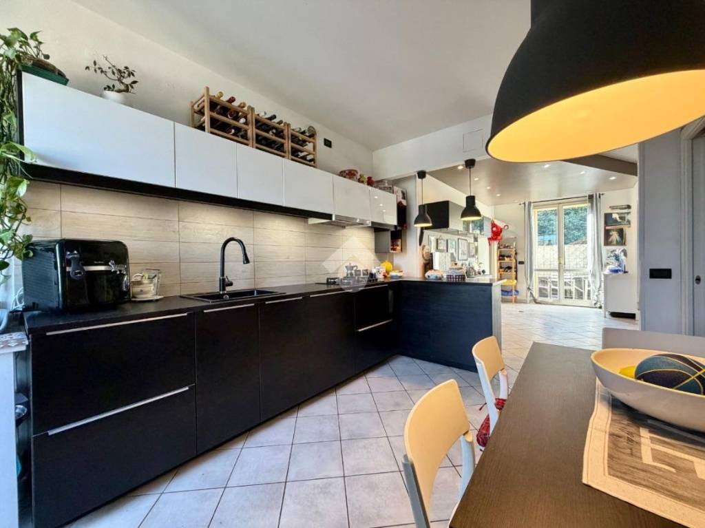 appartamento in vendita a Borghi in zona Lo Stradone
