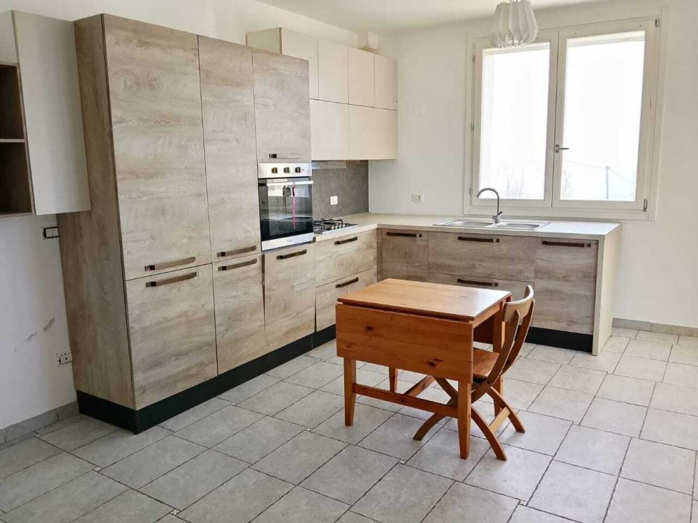 appartamento in vendita a Borghi
