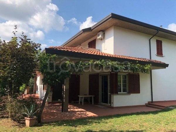 casa indipendente in vendita a Castrocaro Terme e Terra del Sole