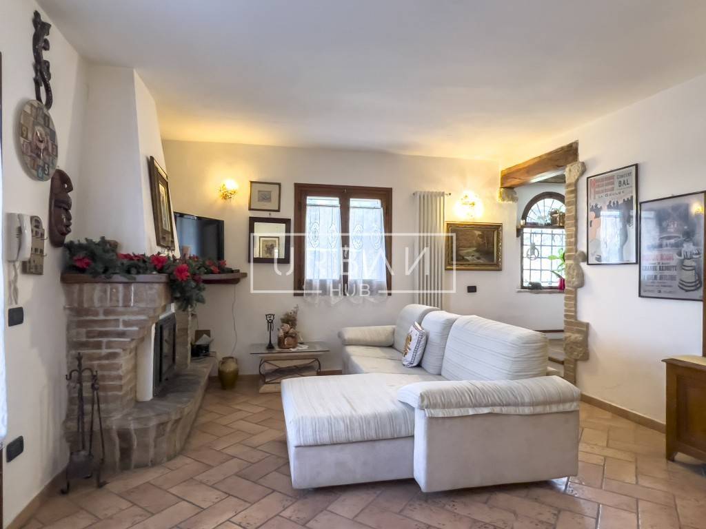 casa indipendente in vendita a Castrocaro Terme e Terra del Sole