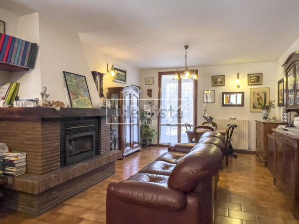 casa indipendente in vendita a Castrocaro Terme e Terra del Sole
