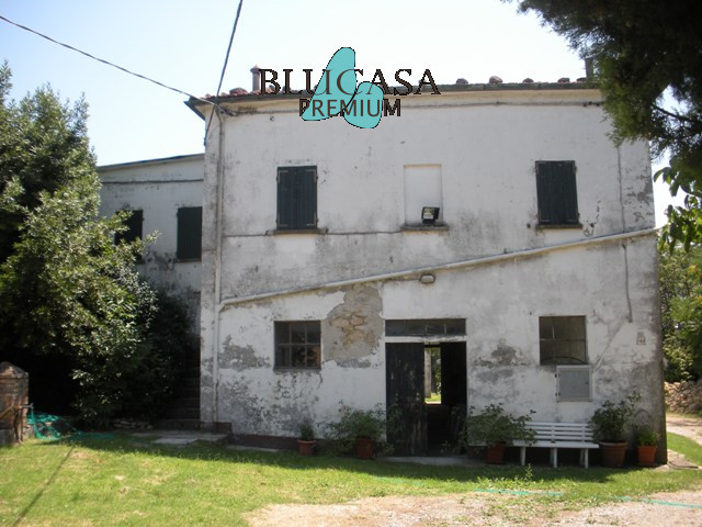 capannone in vendita a Castrocaro Terme e Terra del Sole