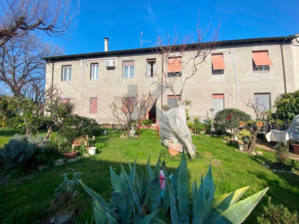 appartamento in vendita a Castrocaro Terme e Terra del Sole