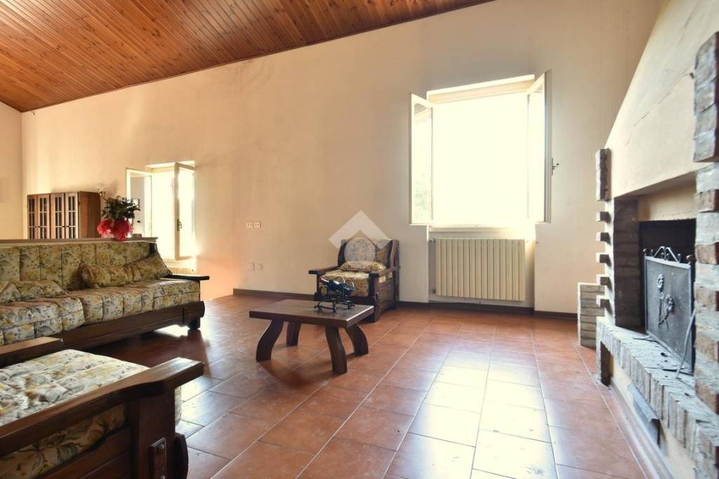 casa indipendente in vendita a Castrocaro Terme e Terra del Sole