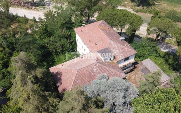 casa indipendente in vendita a Castrocaro Terme e Terra del Sole