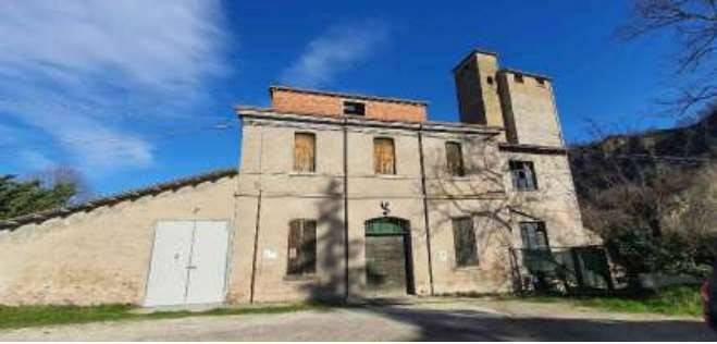 casa indipendente in vendita a Castrocaro Terme e Terra del Sole