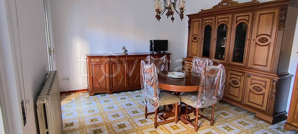 appartamento in vendita a Castrocaro Terme e Terra del Sole