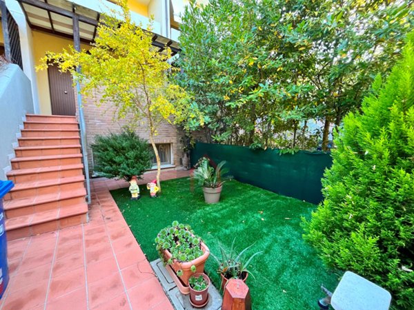 casa indipendente in vendita a Castrocaro Terme e Terra del Sole