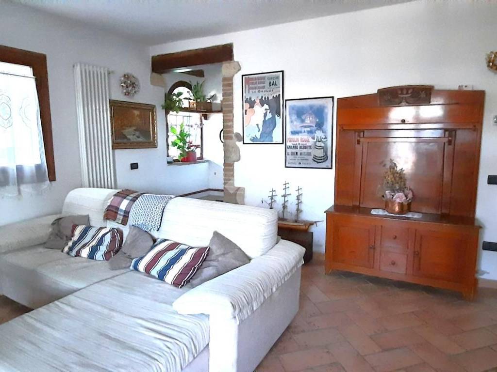 casa indipendente in vendita a Castrocaro Terme e Terra del Sole