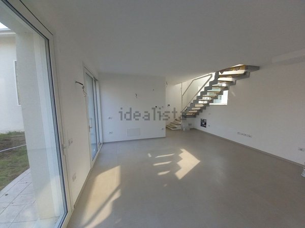 casa indipendente in vendita a Castrocaro Terme e Terra del Sole