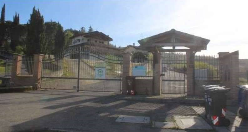 negozio in vendita a Castrocaro Terme e Terra del Sole