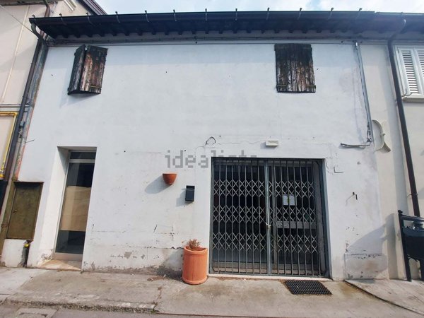 casa indipendente in vendita a Castrocaro Terme e Terra del Sole