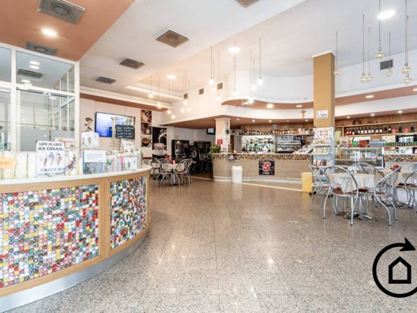 negozio in vendita a Castrocaro Terme e Terra del Sole