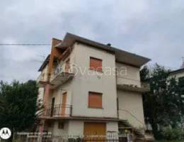 appartamento in vendita a Castrocaro Terme e Terra del Sole