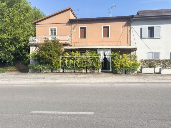 casa indipendente a Castrocaro Terme e Terra del Sole in zona Pieve Salutare