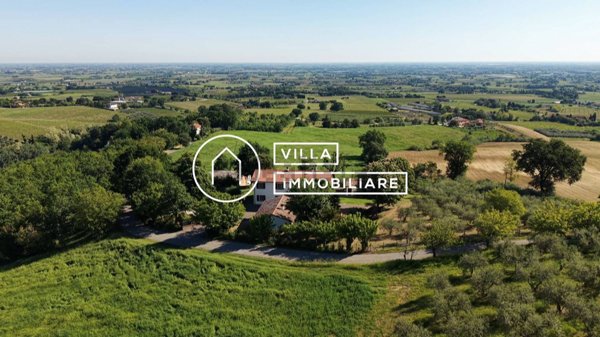 casa indipendente in vendita a Castrocaro Terme e Terra del Sole