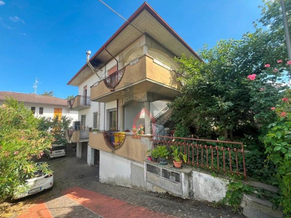 appartamento in vendita a Castrocaro Terme e Terra del Sole