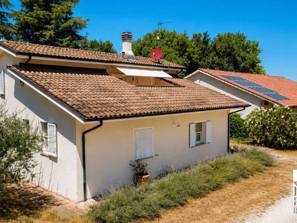 casa indipendente in vendita a Castrocaro Terme e Terra del Sole in zona Ciola