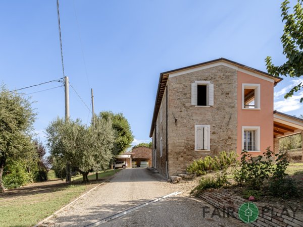 casa indipendente in vendita a Castrocaro Terme e Terra del Sole