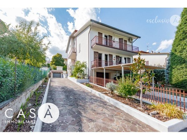casa indipendente in vendita a Castrocaro Terme e Terra del Sole