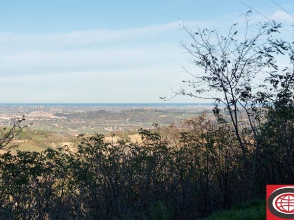 casa indipendente in vendita a Cesena in zona Oltresavio
