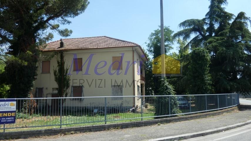 casa indipendente in vendita a Cesena in zona Pievesestina