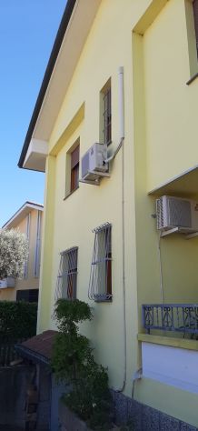 casa indipendente in vendita a Cesena in zona Diegaro/Capocolle