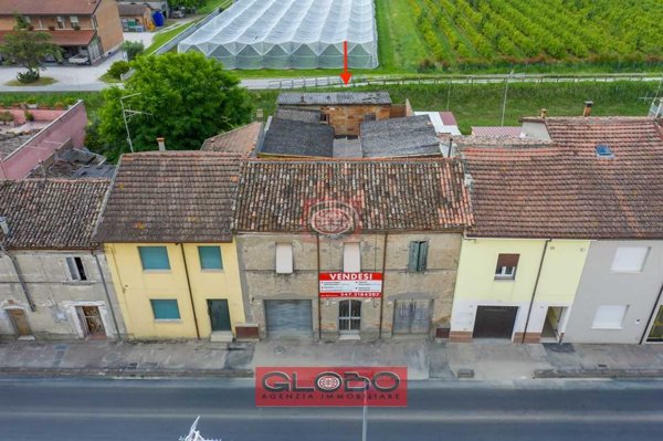 casa semindipendente in vendita a Cesena in zona Macerone