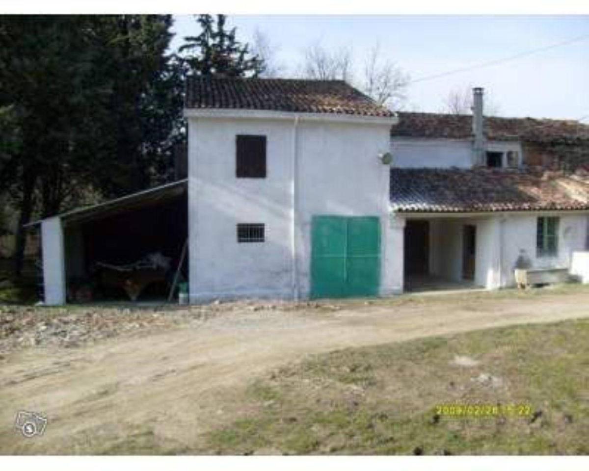 casa indipendente in vendita a Cesena in zona San Carlo