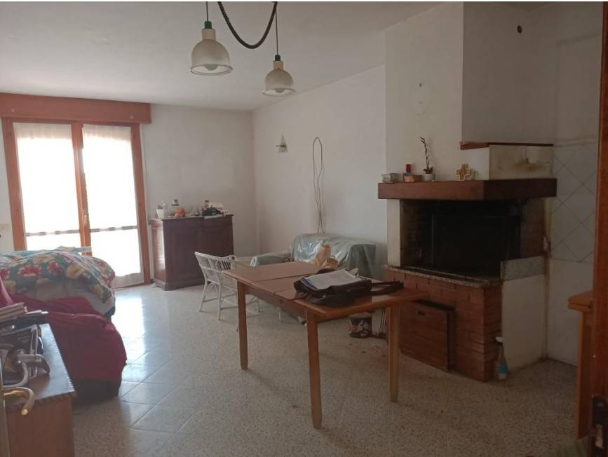 casa indipendente in vendita a Cesena in zona Pievesestina